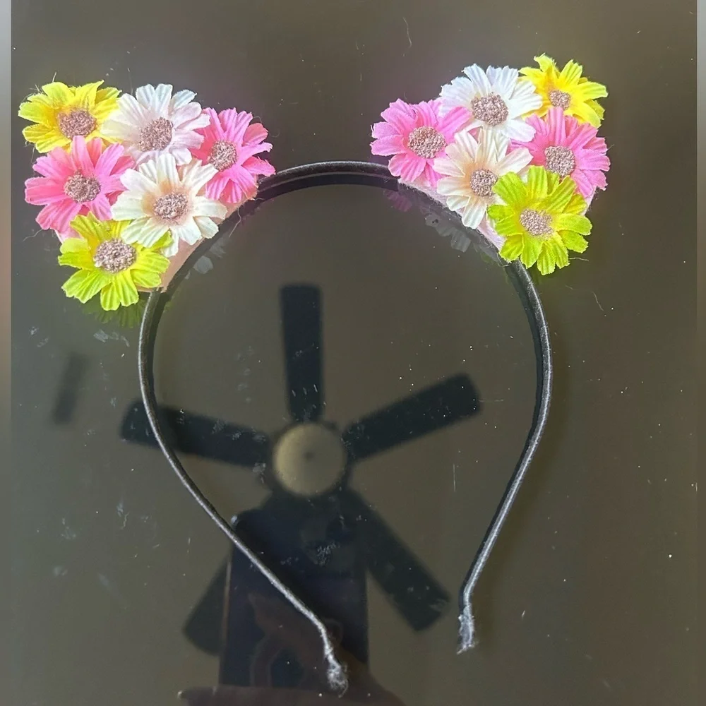 Set Of 4 Colorful Sparkly Headbands 2 With Kitty Ears & 2 Unicorn Horns